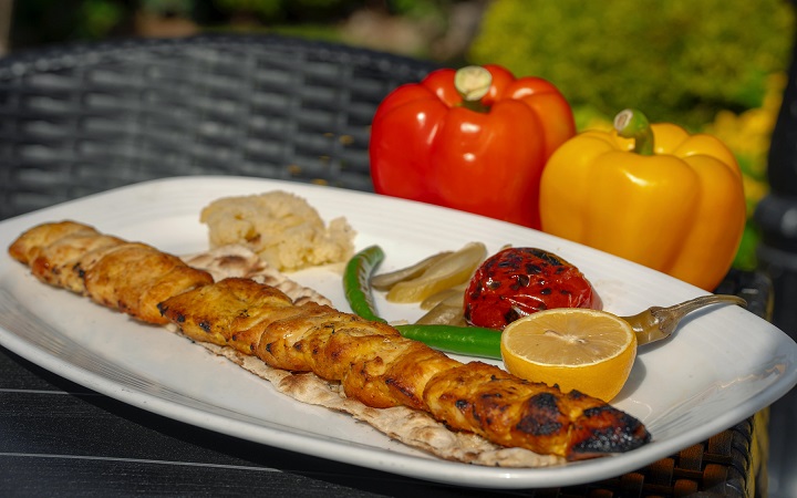 undefined - جوجه کباب بی استخوان زعفرانی / Boneless saffron chicken